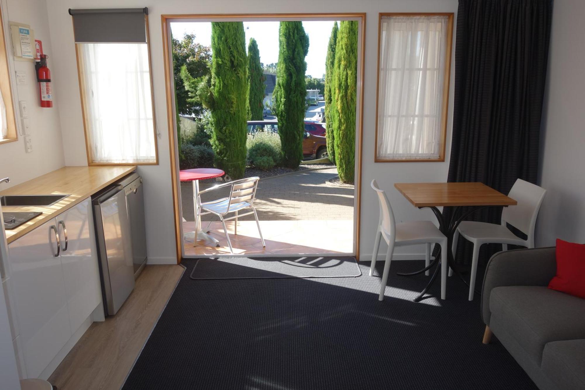 Beachside Villas Motel Нельсон Экстерьер фото